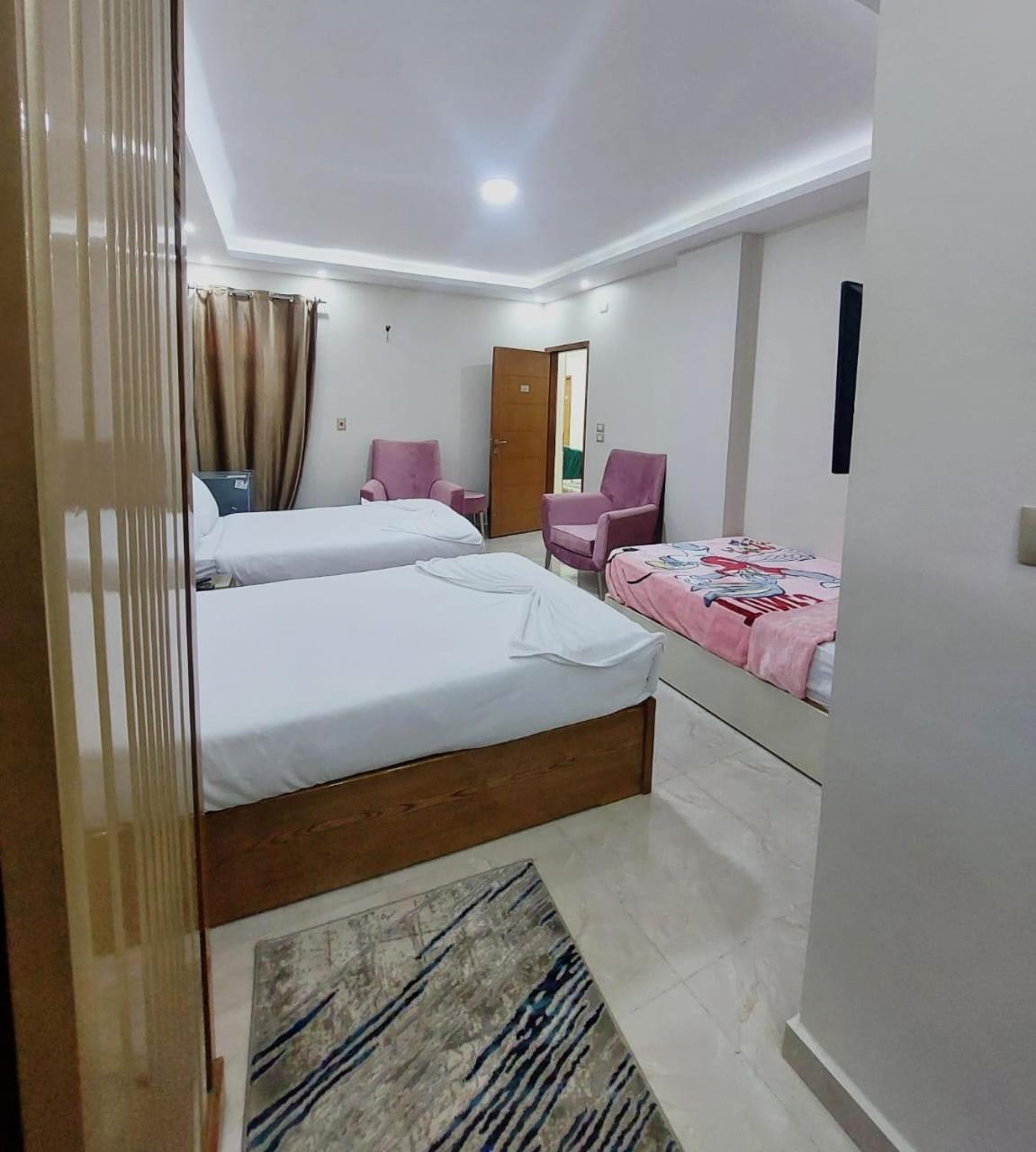 Regent Pyramids View Hotel Kafret el-Gabal Kültér fotó