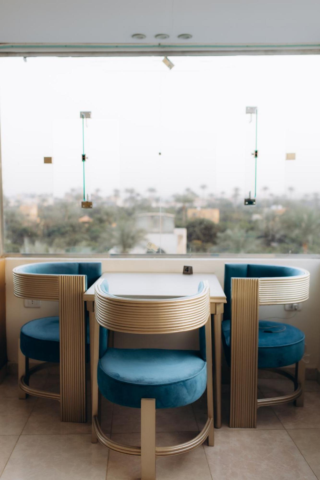 Regent Pyramids View Hotel Kafret el-Gabal Kültér fotó