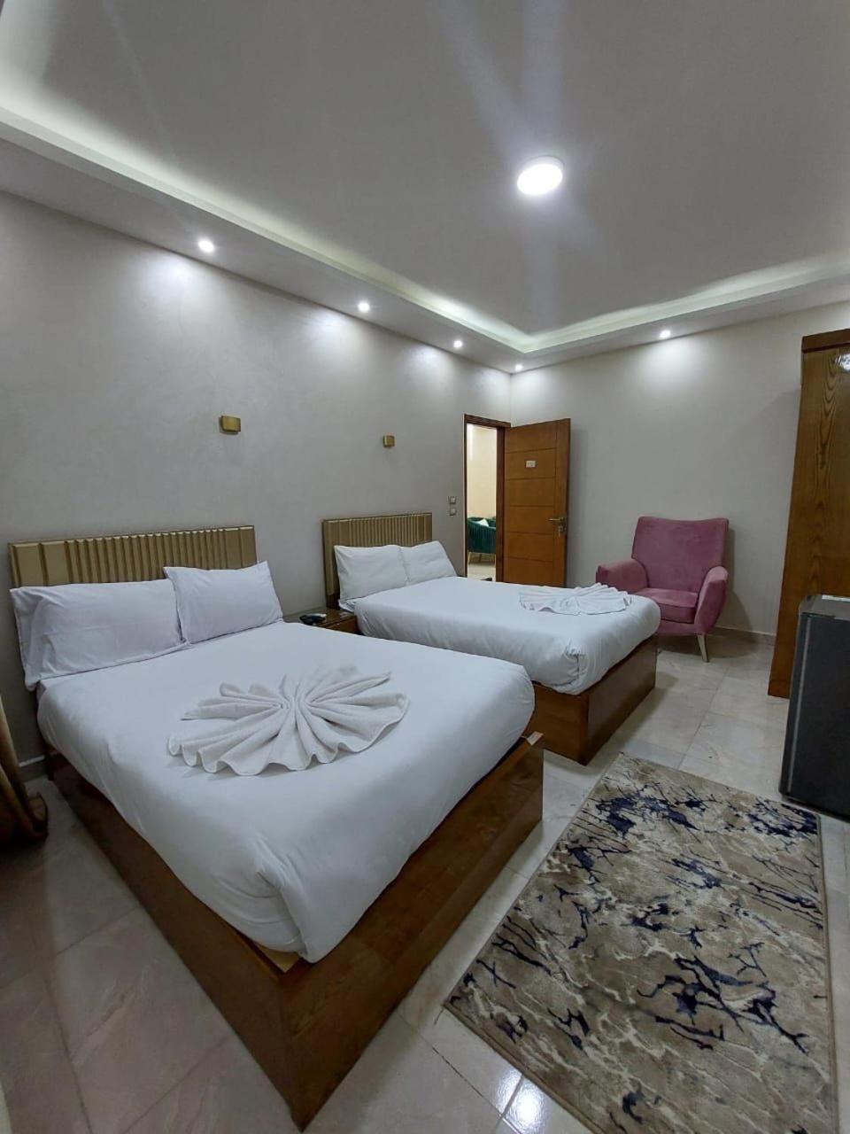 Regent Pyramids View Hotel Kafret el-Gabal Kültér fotó