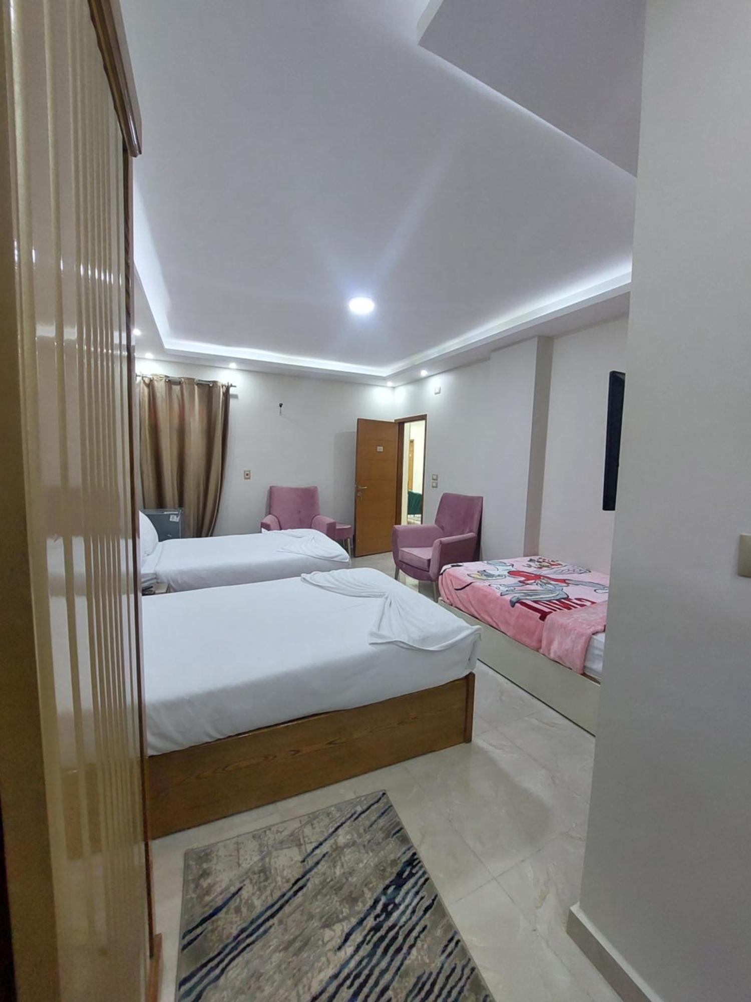 Regent Pyramids View Hotel Kafret el-Gabal Kültér fotó
